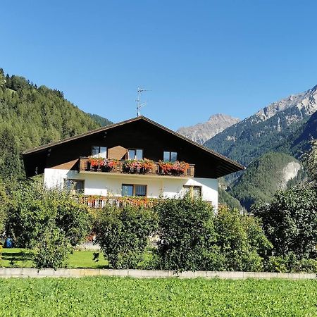 Apartments Steger Sand In Taufers Campo Tures Exterior photo